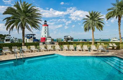 Marina Pool at Courtyard Faro Blanco Resort