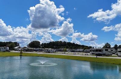 Holmes Creek Camping & RV Resort