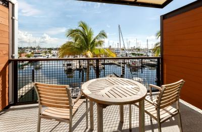 The Perry Hotel & Marina - Your Autumn Outpost