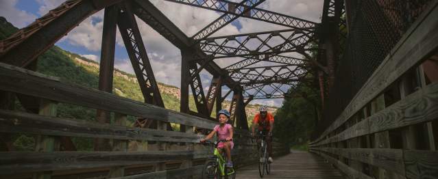 Great-Allegany-Passage-Truss-Bridge-Switzerfilm