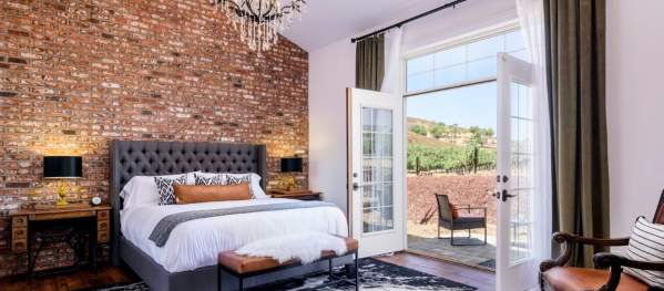Why Wednesday is the New Saturday: 7 Reasons for a Midweek Stay in Temecula Valley