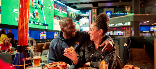 What Your March Madness Sports Bar Says About You
