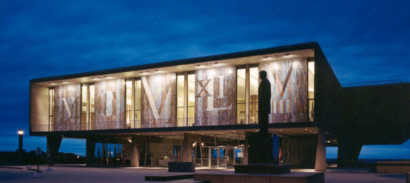War Memorial Center