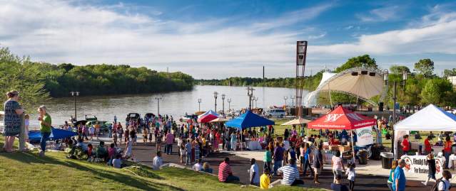Riverfront Park Hero Image