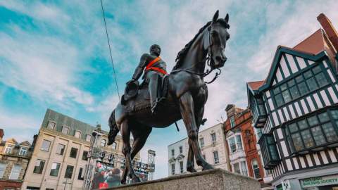 Wolverhampton statue