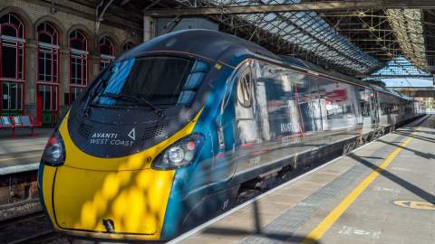 Hassle-free travel options to get to Coventry