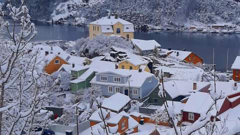 Vinterutsikt fra toppen av Knardalsbakken