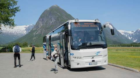 Glacier Bus Fjærland