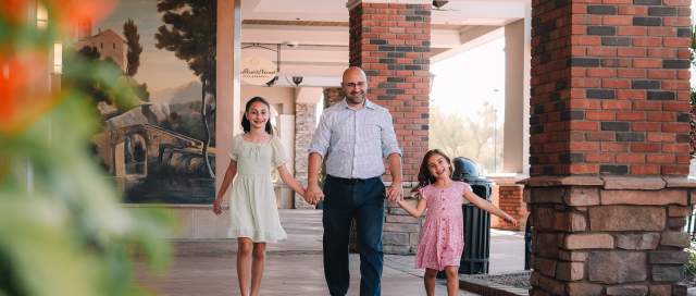 Best Spots for Family Photos in Chandler, AZ