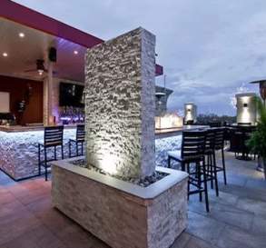 Lounge Six Skybar