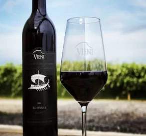 Vieni Estates Wine & Spirits