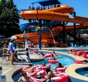 Henry Moses Aquatic Center