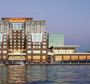 Hyatt Regency Lake Washington at Seattle’s Southport