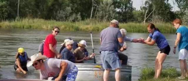 Tanking Group Tour