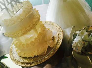 wedding cake
