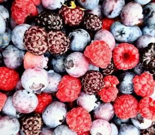 Dave's Fresh Marketplace: Verry Berry Ice Box Cake
