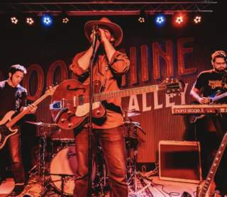 Live Music Fridays at Moonshine Alley