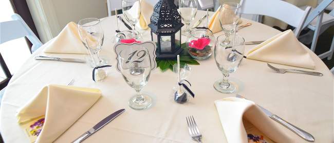 Set table with napkins and silverware
