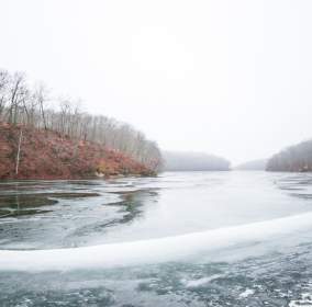 Top 5 Winter Hikes in Bloomington