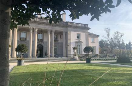 Nemours Estate Holidays