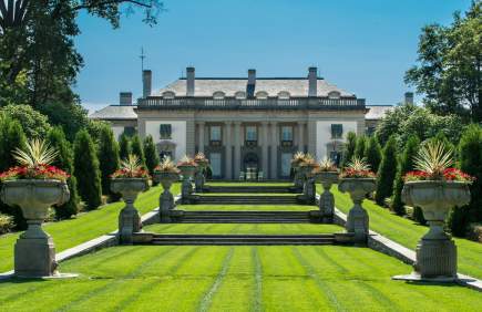 Nemours Mansion and Gardens