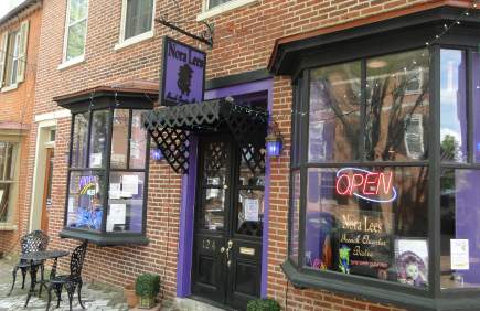 Nora Lees French Quarter Bistro