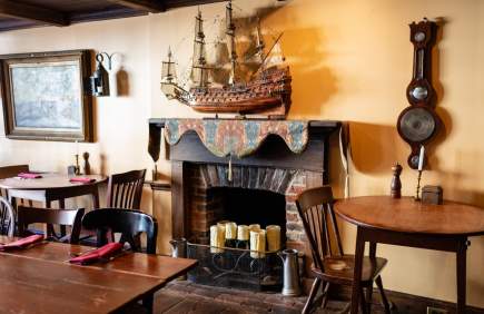 Jessop's Tavern and Colonial Restaurant