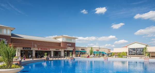 chicago premium outlets