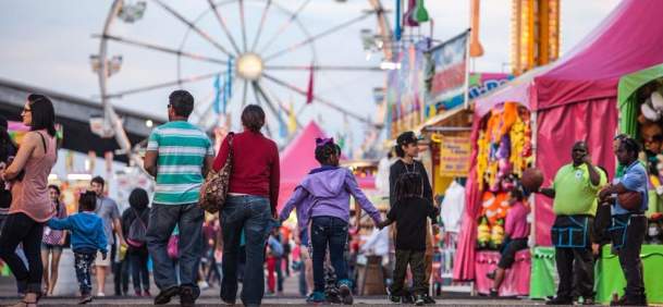 Families at the YMBL South Texas State Fair