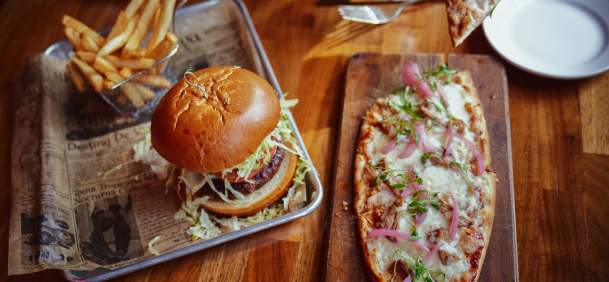 Food & Drinks