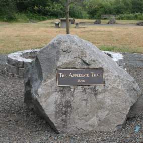 Applegate Trail Monument