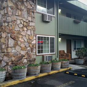 Timbers Inn
