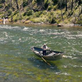McKenzie River Fishing Guides and Rafting Tours