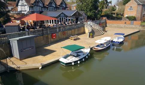 Pure Boating, Wallingford