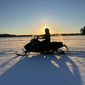 snowmobile_lake