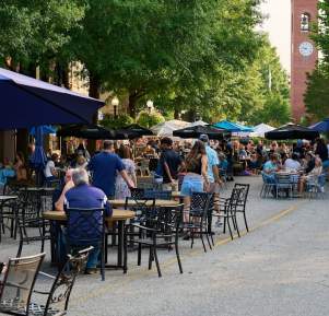 Outdoor Dining Across Spartanburg County