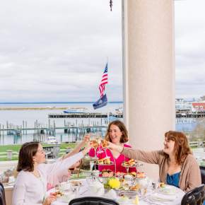 Rose's Afternoon Tea at Island House Hotel