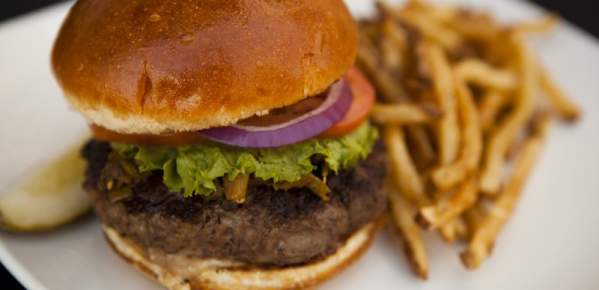 Green Chile Cheeseburger