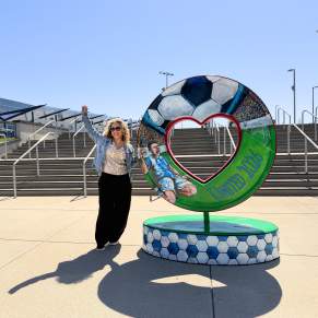 Parade of Hearts located in Kansas City, Kansas