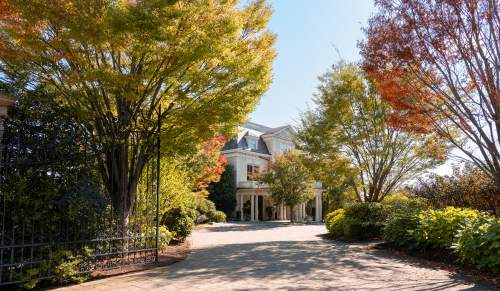 The Chanler Hotel in the Fall