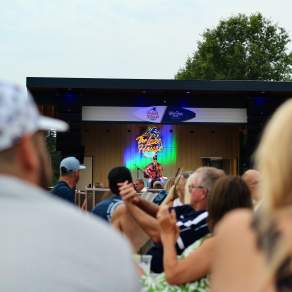 Lake House Beach Club