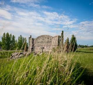 Devils Lake Welcome Sign