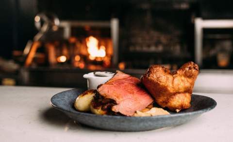 Taylor and Clay Sunday Roast