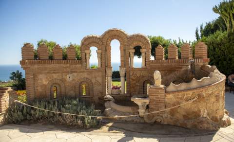 Castillo de Colomares