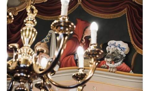 A wolf on a balcony at the Theatre