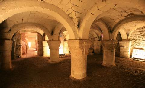 Oxford Castle & Prions, Crypt