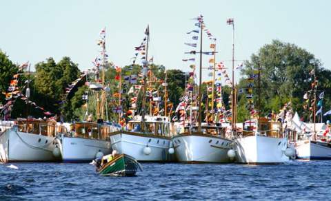 Thames Traditional Boat Festival
