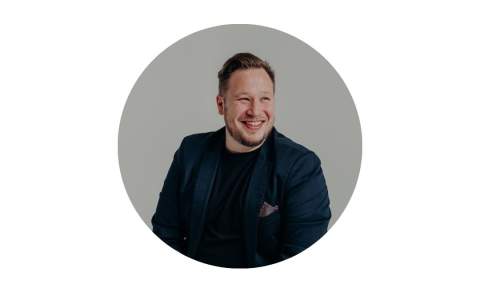 Tor Leknes, Broadstone