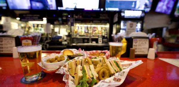 Two Times the Taste: Mobile Restaurants You Can Enjoy Across Town