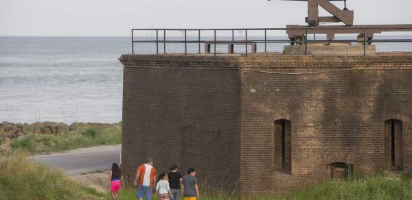 fort gaines in mobile alabama